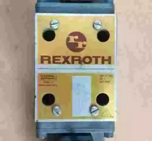 4. Válvula RexRoth 4 WE 10 J10/LG24NZ4