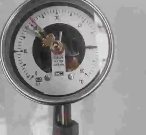 1. TERMOMETRO INDUSTRIAL WEC S21/M21