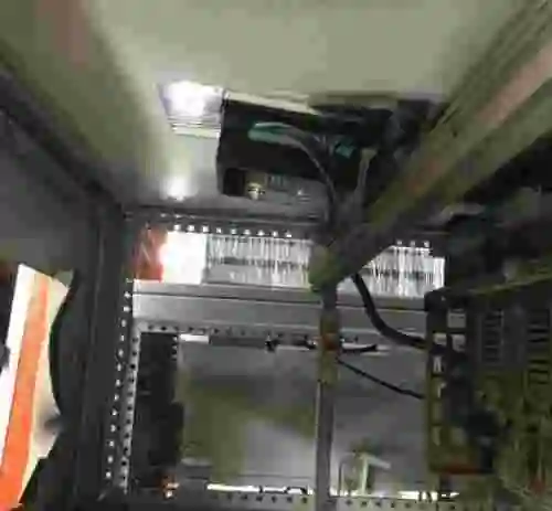 7. Cuadro  eléctrico con Interruptor Automatico Siemens WL lI 3200S Amp y Circutor