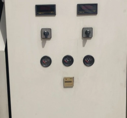 24. GENERADOR EMU-1500 CON CONTENEDOR INSONORIZADO