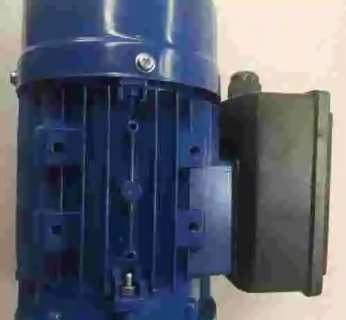 2. MOTOR ALREN ALY632-4 B5 220V 50HZ