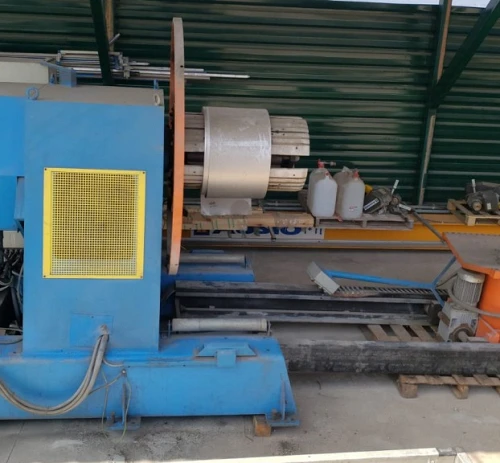 2. Devanador de chapa con mesa de carga PIEMME