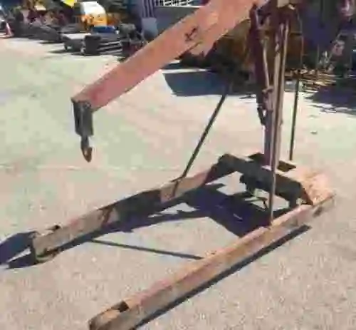 1. GRUA SACA MOTOR