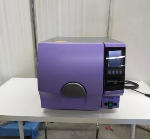1. Maquina de esterilizado COMINOX STERILCLAVE 18