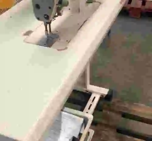 6. MAQUINA DE COSER PFAFF 1053