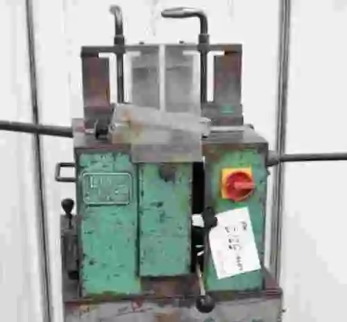 1. Tronzadora de Disco Aluminio Liyo CH 250