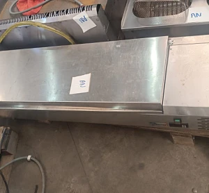 Vitrina de ingredientes refrigerada