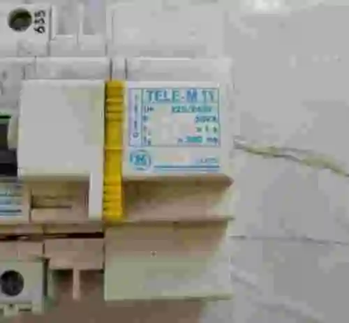 1. Reconectador automático para Interruptor Diferencial GE TELE-M11