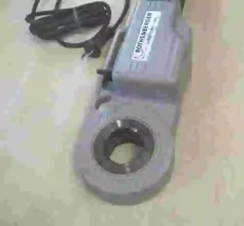 2. Roscadora ROTHENBERGER SUPERTRONIC 2000 1/2