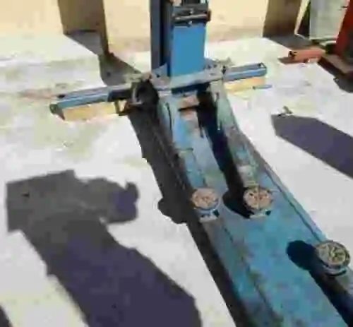 5. Elevador de doble columna ZAS / ZAVAGLI 2500 KG.