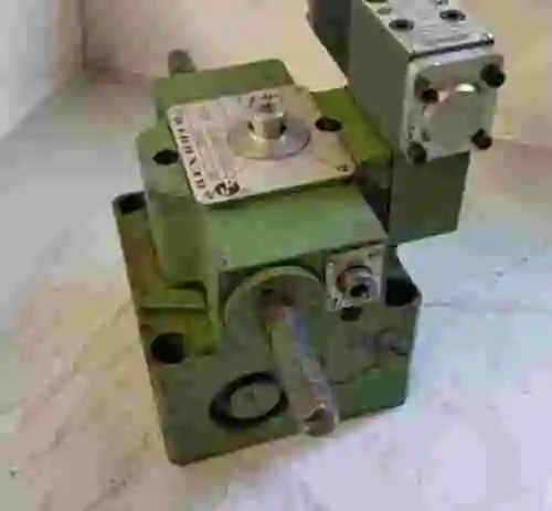 6. VALVULA REXROTH 2 FRW 10-21/16 + 4 WE5N 6.2
