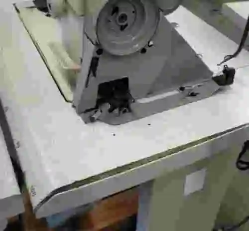 2. Máquinas de coser BROTHER F-40 DB2-B737-933TR