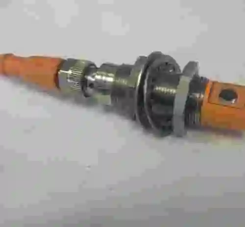 1. Sensor fotoeléctrico IFM OG5125