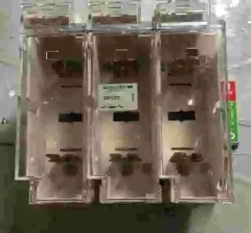 2. Desconector por conmutación Schneider Electric GS1LD3