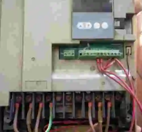 1. Variador TELEMECANIQUE ALTIVAR 18 ATV18U90N4