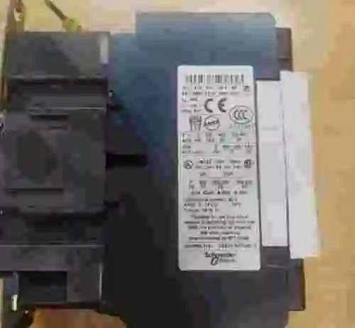 4. TELEMECANIQUE LC1 D65(LC1 D6511)