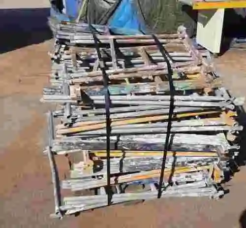 5. LOTE 30 borriquetas de ancho 0,72 metros x alto 0,85 metros