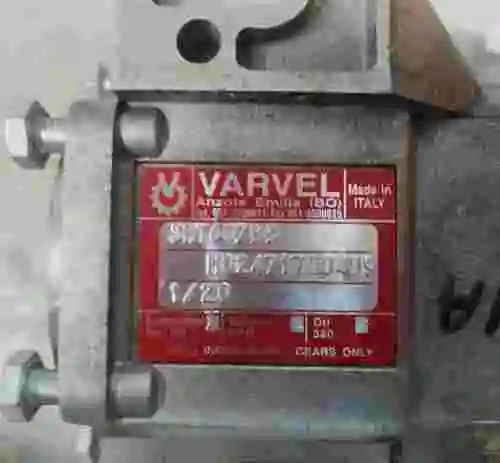 4. REDUCTOR VARVEL SRT60/B3 H02471700409