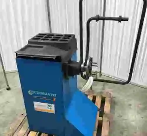 1. Equilibradora de Neumáticos Beissbarth microtec 810