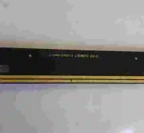 3. Regla con línea de referencia MYCRONIC LINESCAN  L-049-0493-2 LSCERF2 Ed-2