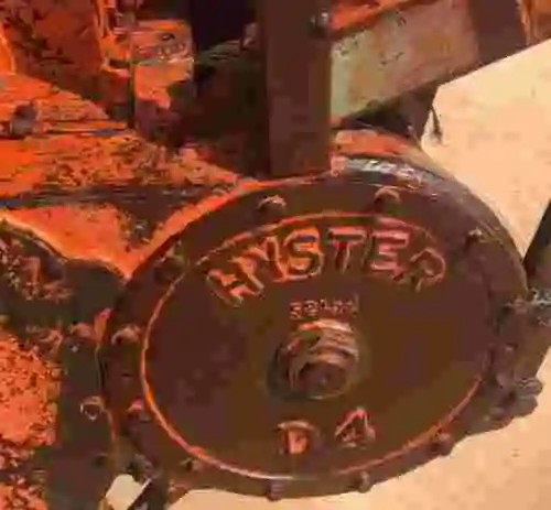 7. Tractor FIAT 805C con pala y  bobinador HYSTER D4 52152