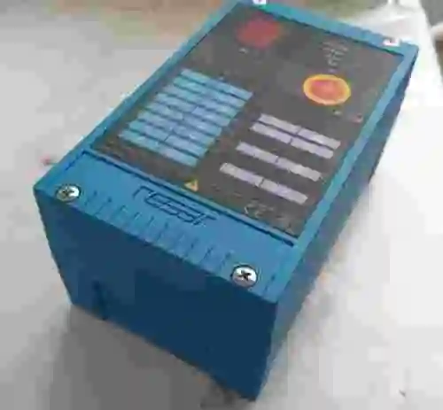 2. Controlador ESA ESTRO-C-S-030-04-03-C-K-230