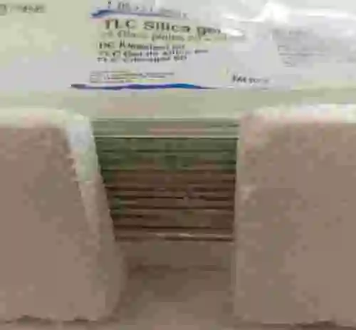 2. 23 X Placas TLC, gel de sílice 60, 20 x 20 MERCK 1.05721.0001
