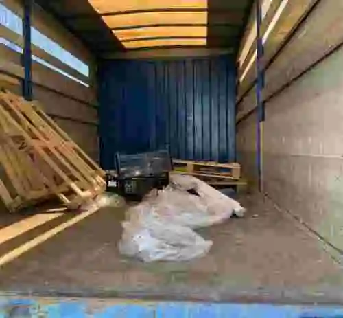 17. CAMION MAN 11 224 LC