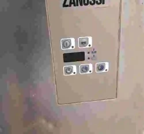 3. Lavavajillas ZANUSSI LS9P