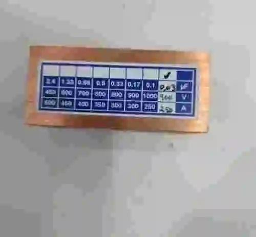2. Condensador CELEM POWER CAPACITORS CSM 150/200