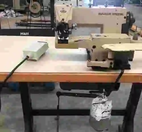 5. MAQUINA DE COSER MAUSER SPEZIAL