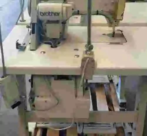 4. Lote de 2 máquinas de coser BROTHER F-40 DB2-B737-933