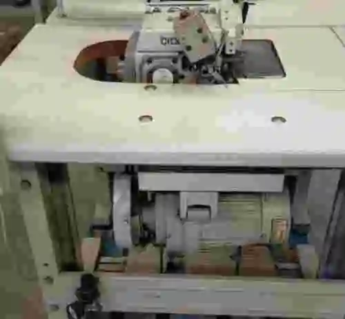 4. Lote de 2 máquinas de coser BROTHER MA4-V61