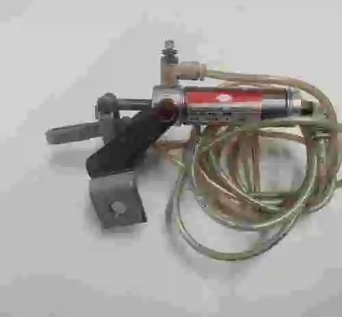 1. CILINDRO HORIZONTAL DESTACO D-61440 812-UM
