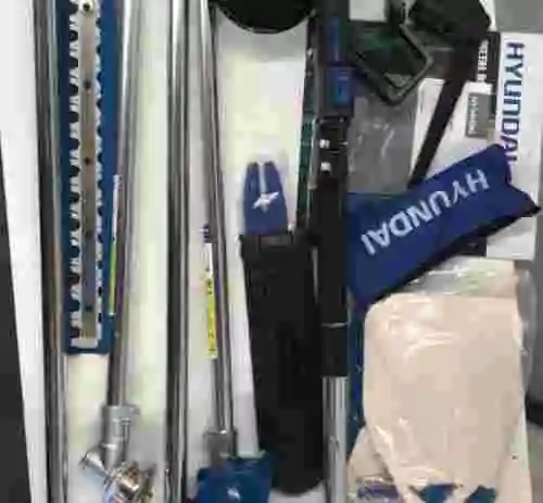 3. DESBROZADORA KIT MULTINFUNCION 5 EN 1 HYUNDAI HYMT5080
